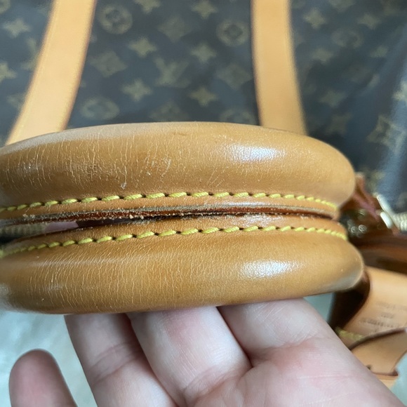 Authentic Louis Vuitton 55 Keepall Monogram Travel Duffle Bag - Picture 5 of 8